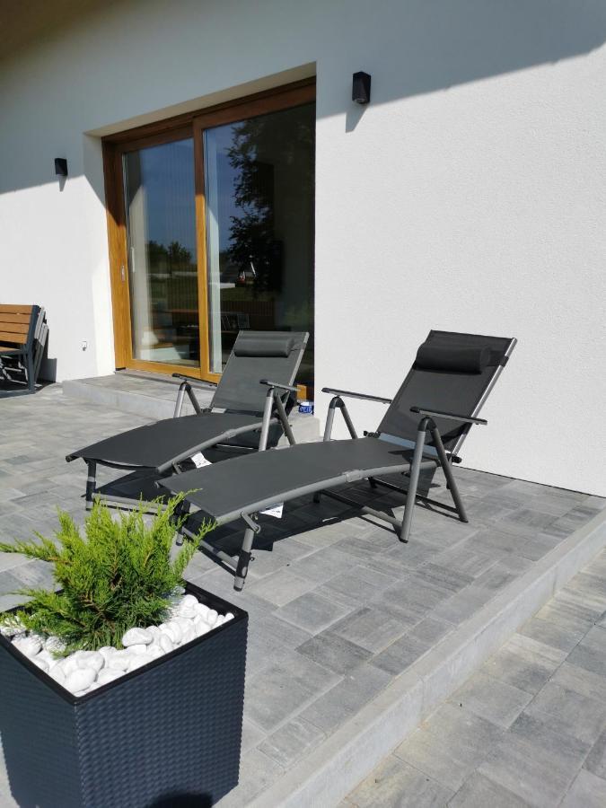 Dom Na Kaszubach "White House" Caloroczny Na Wylacznosc Stężyca Extérieur photo