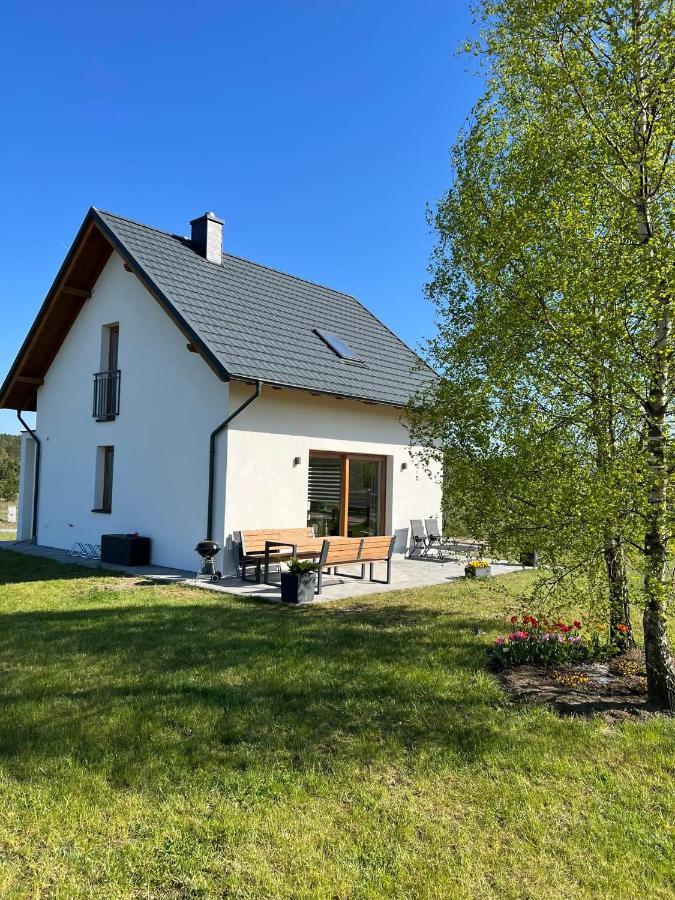Dom Na Kaszubach "White House" Caloroczny Na Wylacznosc Stężyca Extérieur photo